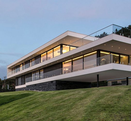 Villa G