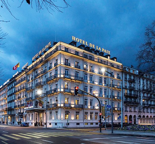 The Ritz Carlton Hotel de la Paix